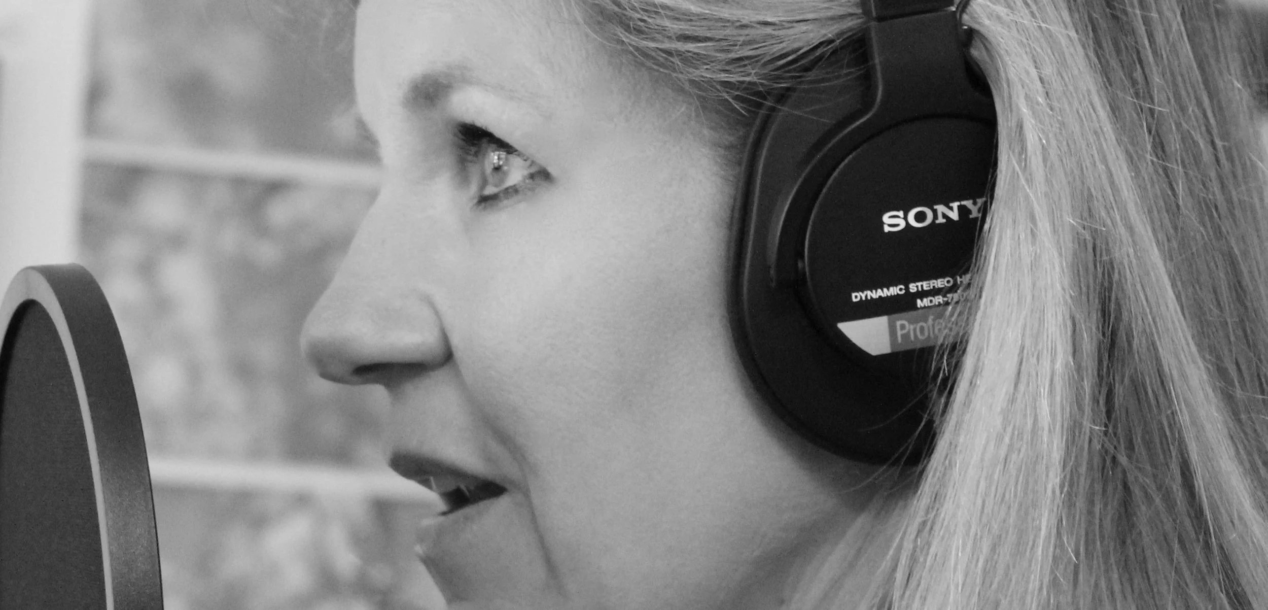 Rachel_Sellers_Voiceover_artist.jpg