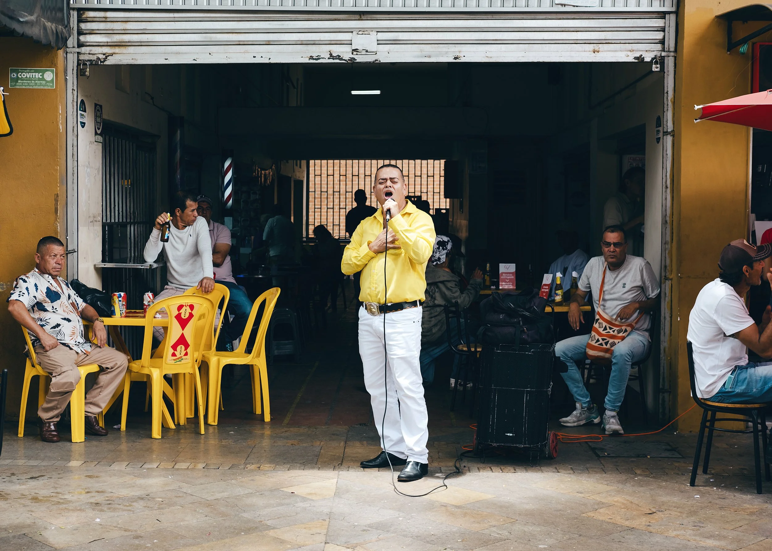 9_DSCF4239_Medellin centre.jpg