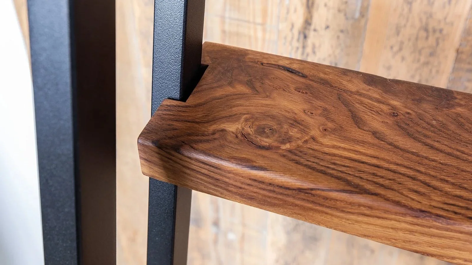 MWE Industrial Ladder step