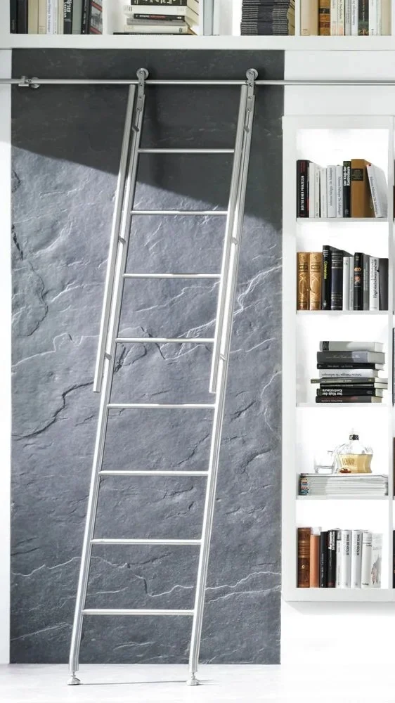 MWE Klassik ladder with safety side rails SL.6052.KL