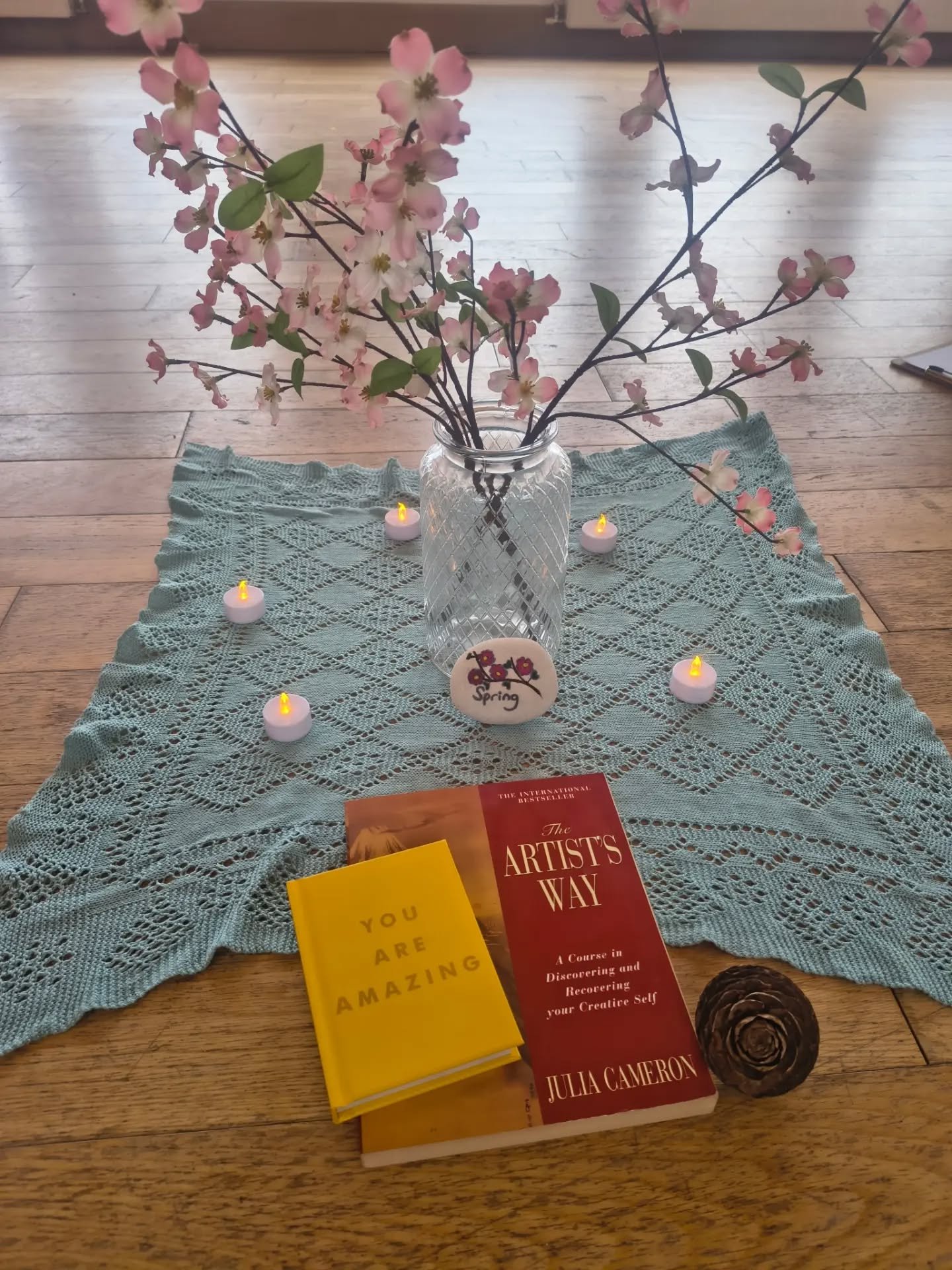 Growth &amp; Spring Renewal at Rest, Reflect and Reconnect today. 🌸

We shared objects that represent growth, enjoyed morning pages courtesy of @juliacameronlive The Artist's Way, and some journaling prompts and sharing about growth and where we fee