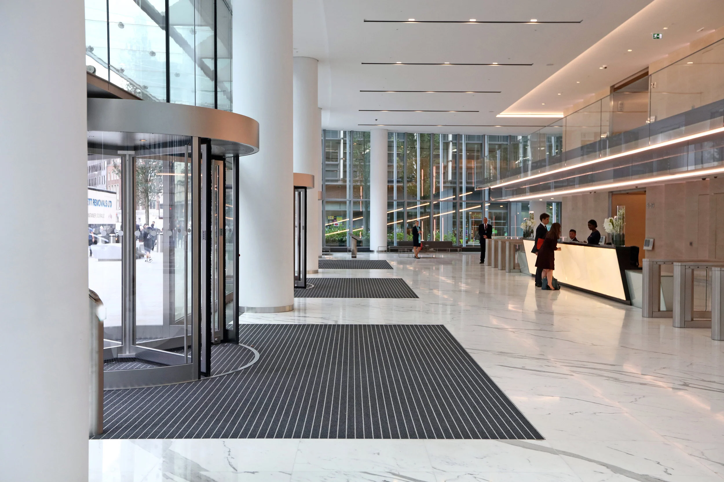 CR Interiors 002.JPG