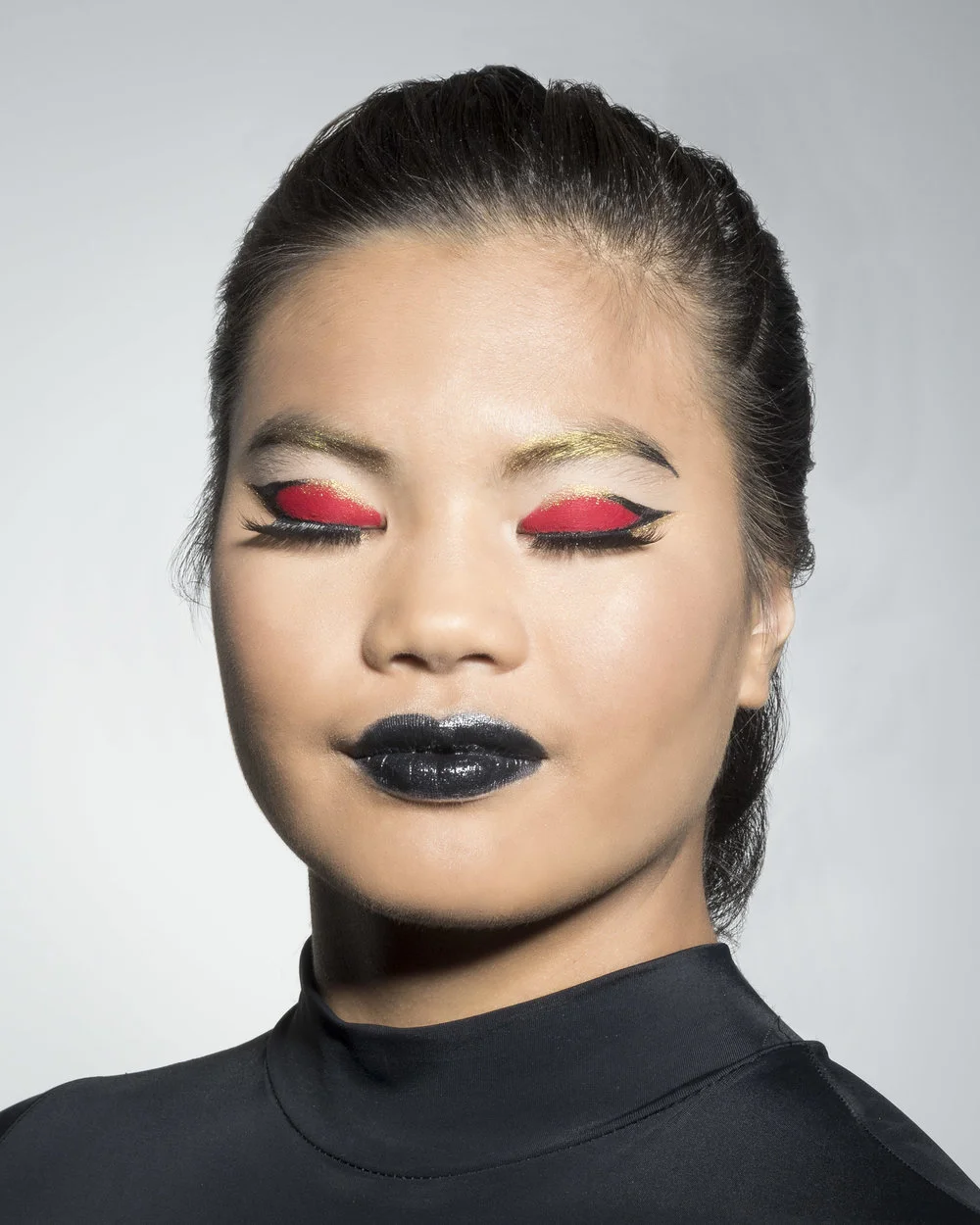 Close-up of the makeup.