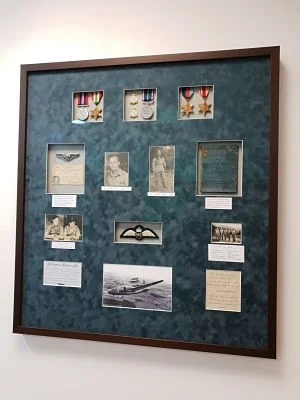 raf memorablia medals and photographs