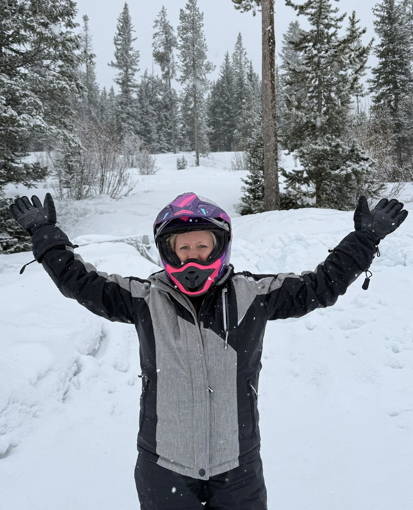 Do I ski? No. ⁠
⁠
Do I love winter destinations and show up fully committed for other activities? Absolutely. ⁠
⁠
My team and I can plan the perfect winter getaway for you whether you love skiing, snowmobiling, dog sledding, tubing or are more of a h