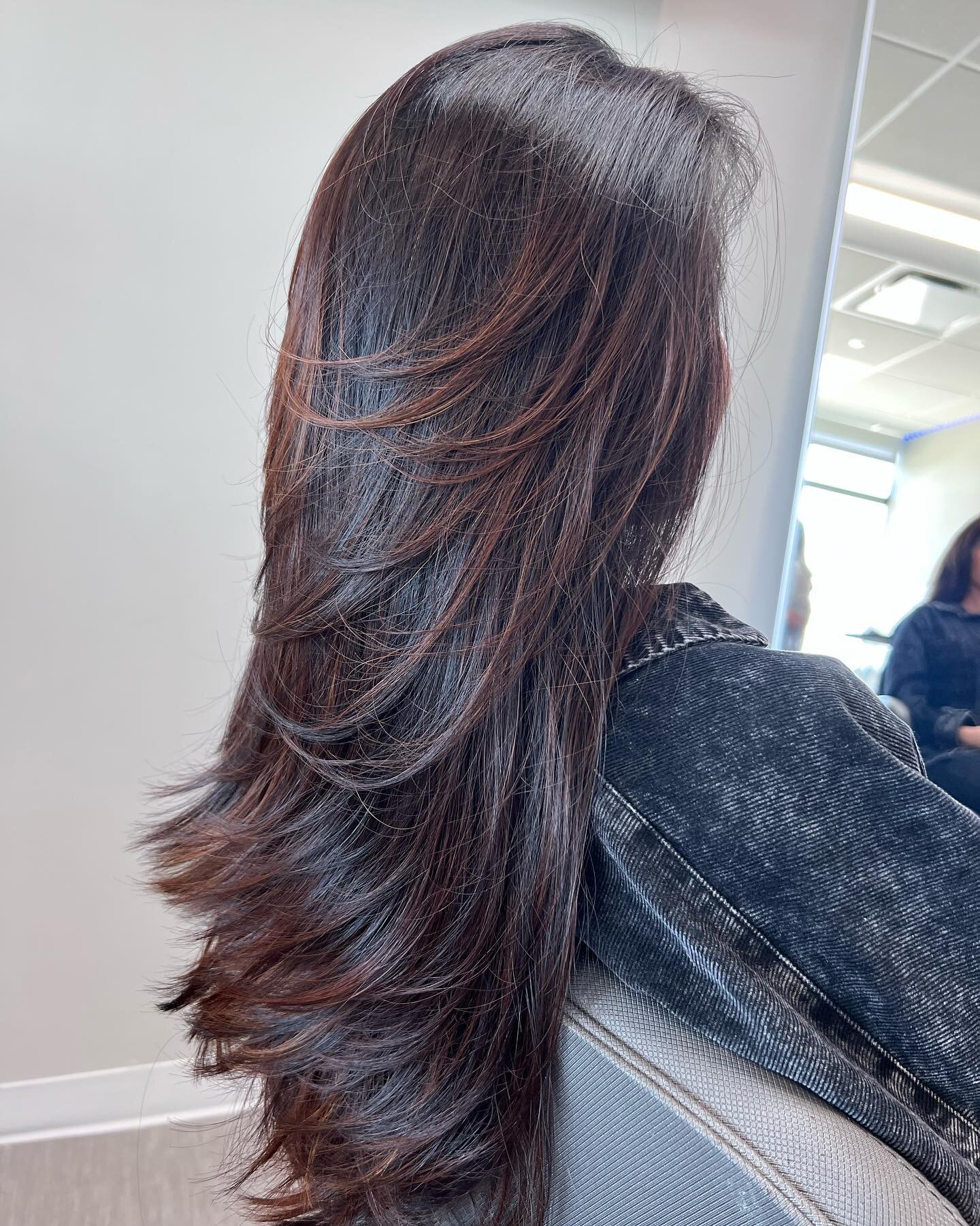 Gorgeous Flowing Layers #layeredhaircut #longlayers #longlayershaircut