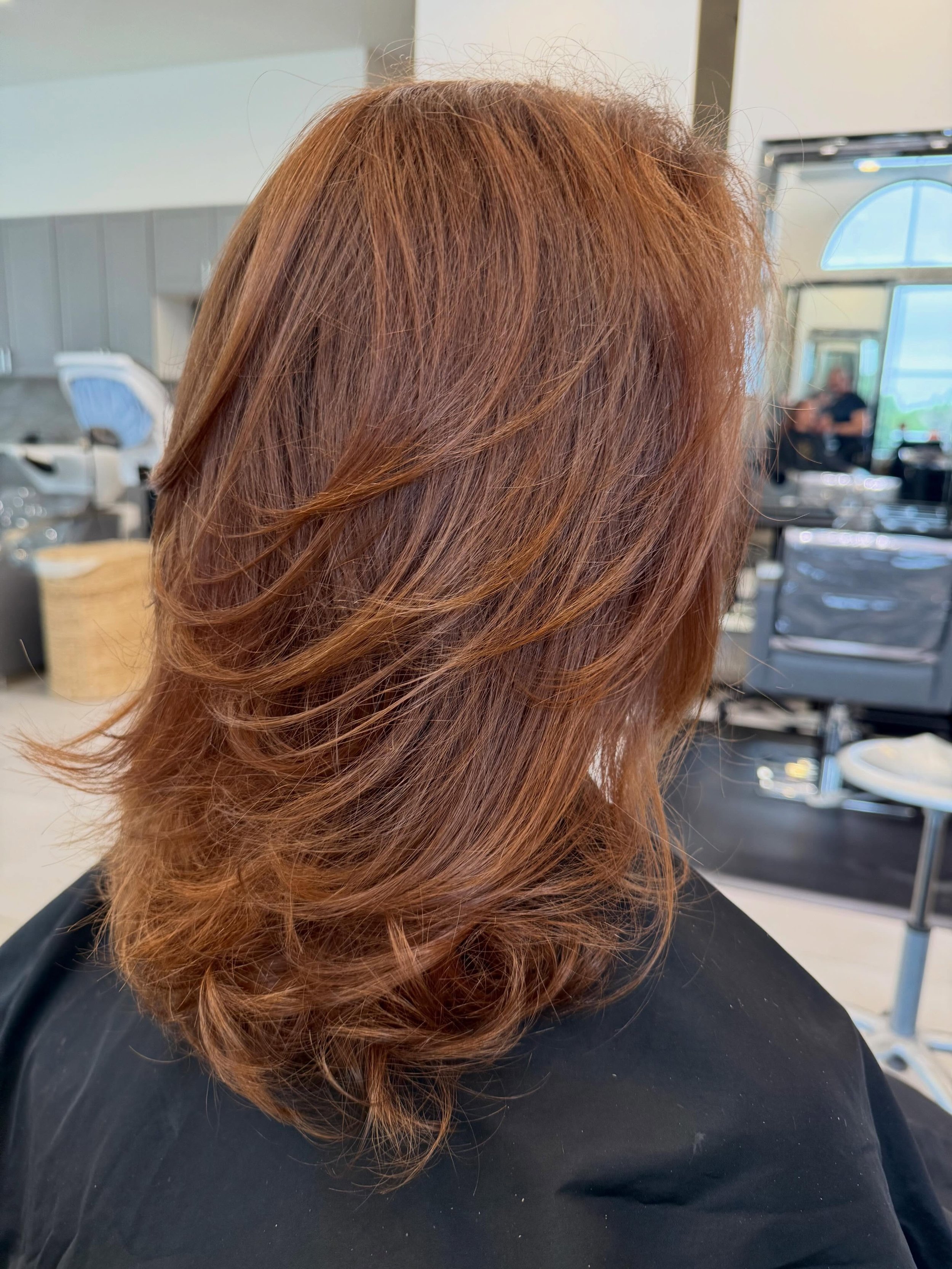 Scott Risk Signature Precision Layered Haircut with seamless flowing movement and a clean, weight-balanced finish.

Soft espresso copper brunette hair color with refined amber reflects for dimensional warmth without harsh contrast.

#PrecisionHaircut