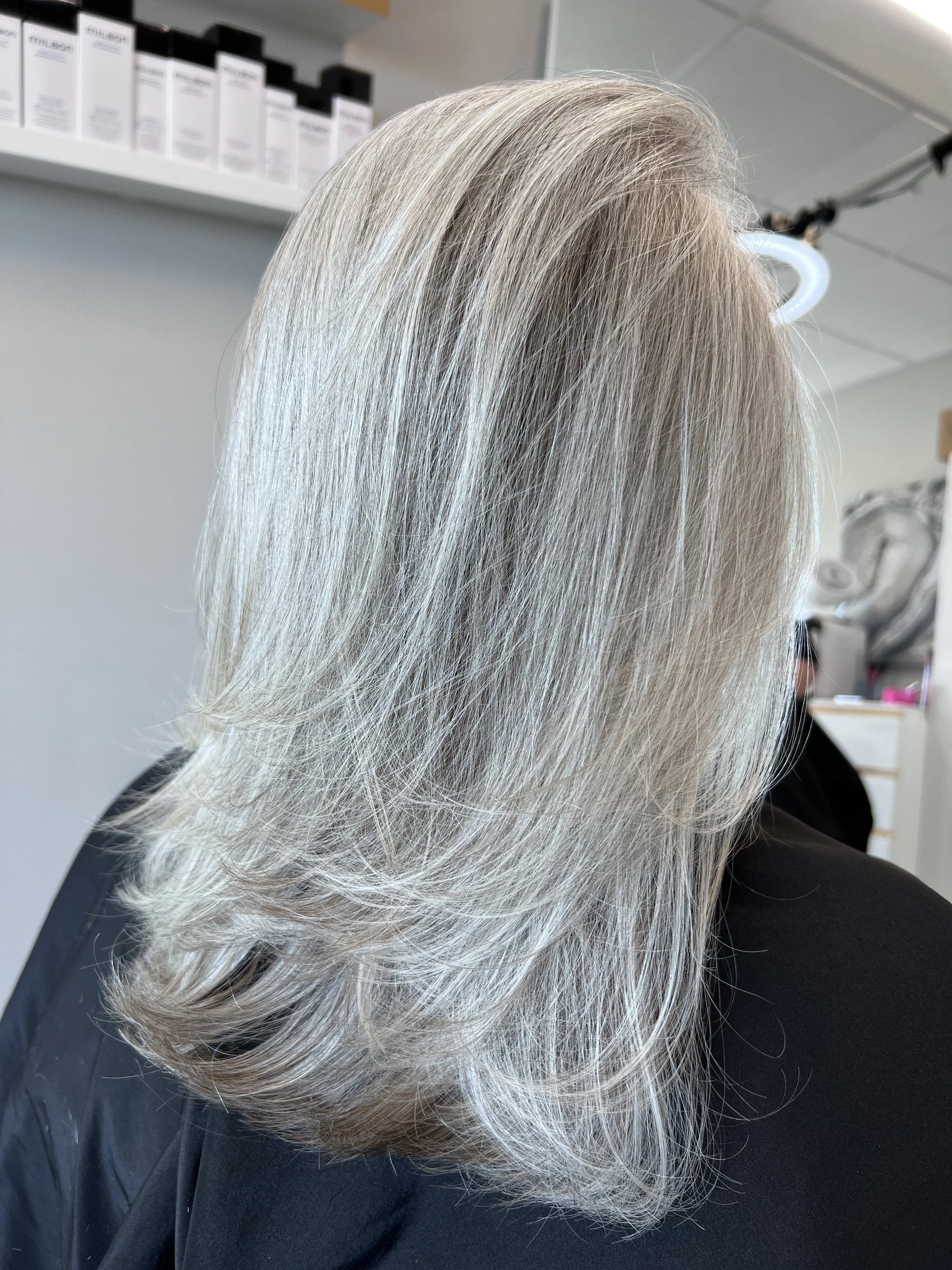 Refined layered haircut for gray hair in Nichols Hills Oklahoma City