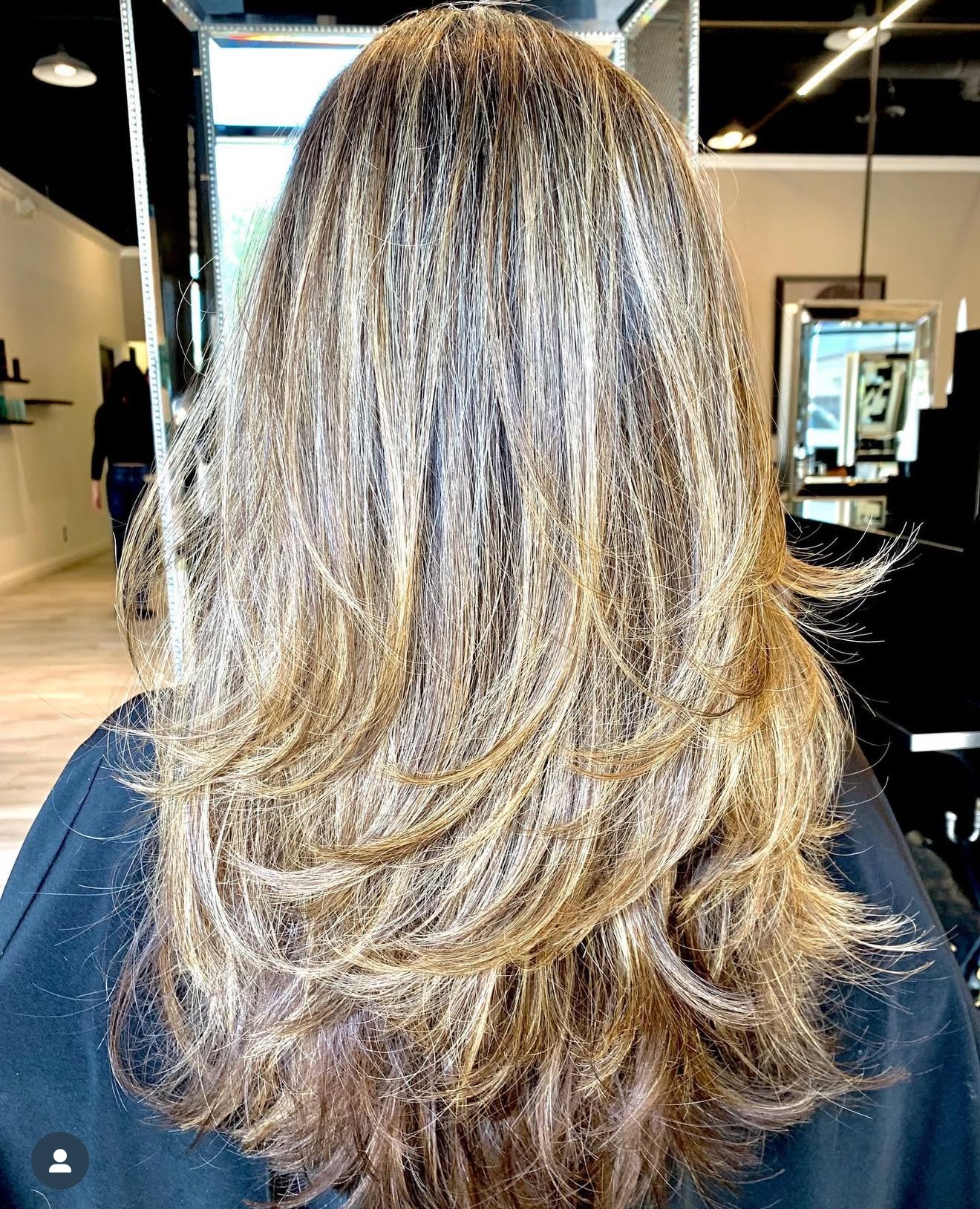 precision-long-layered-haircut-soft-movement