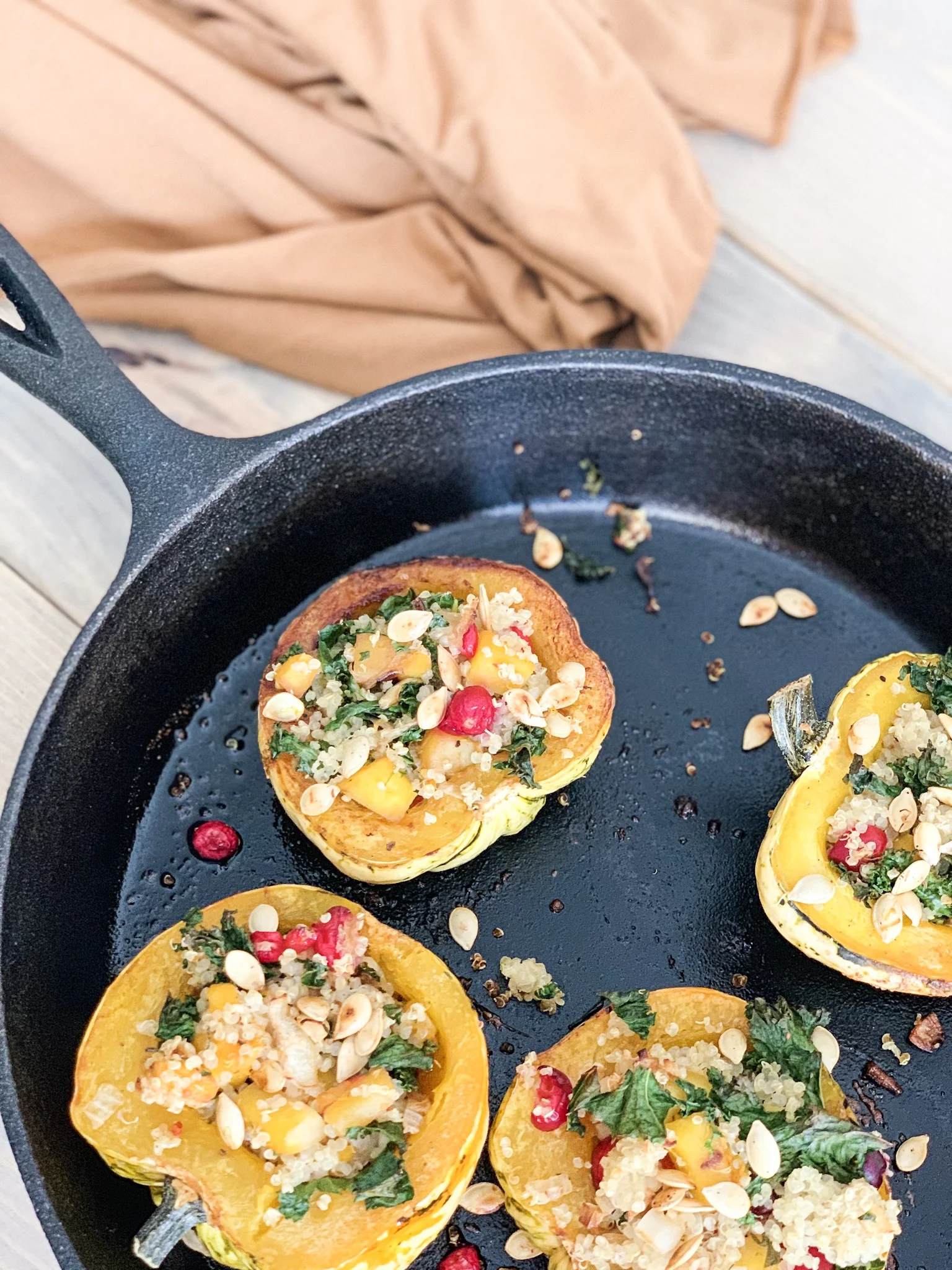 Quinoa stuffed acorn squash