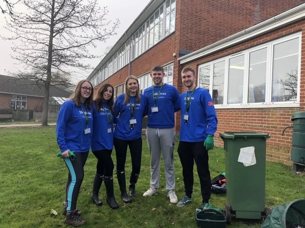 New wildflower meadow planted by 3M staff in Bracknell school