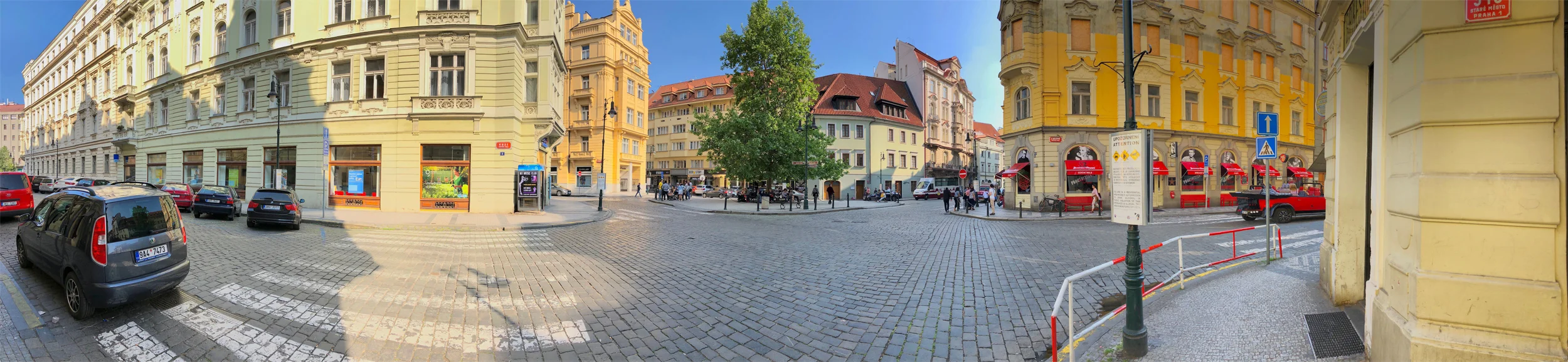 Prague-Square.jpg