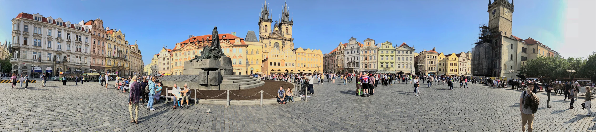 OldTownSquare.jpg