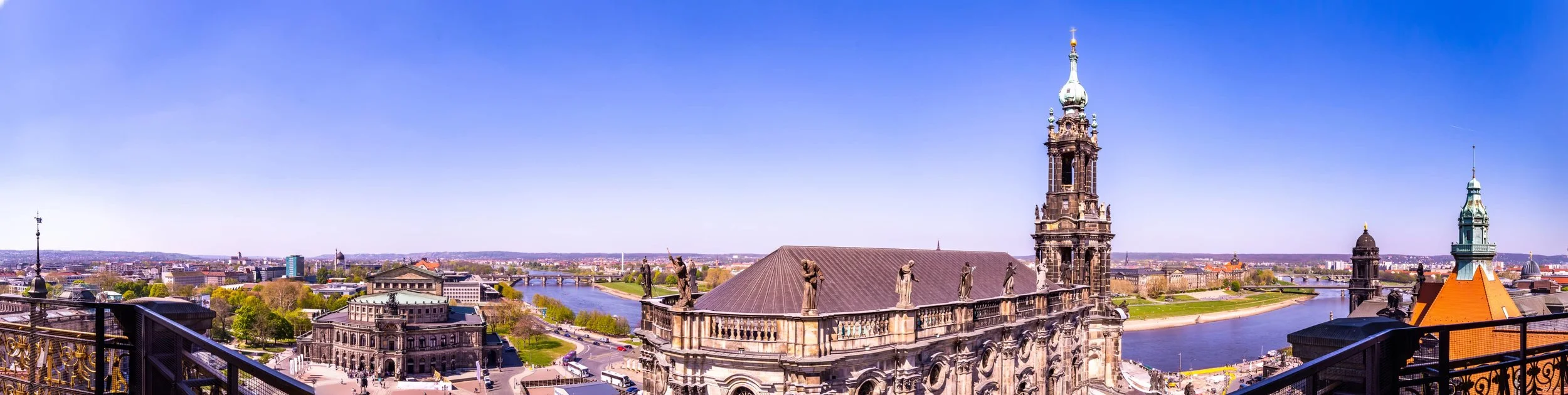 Clock Tower Pano2.jpg