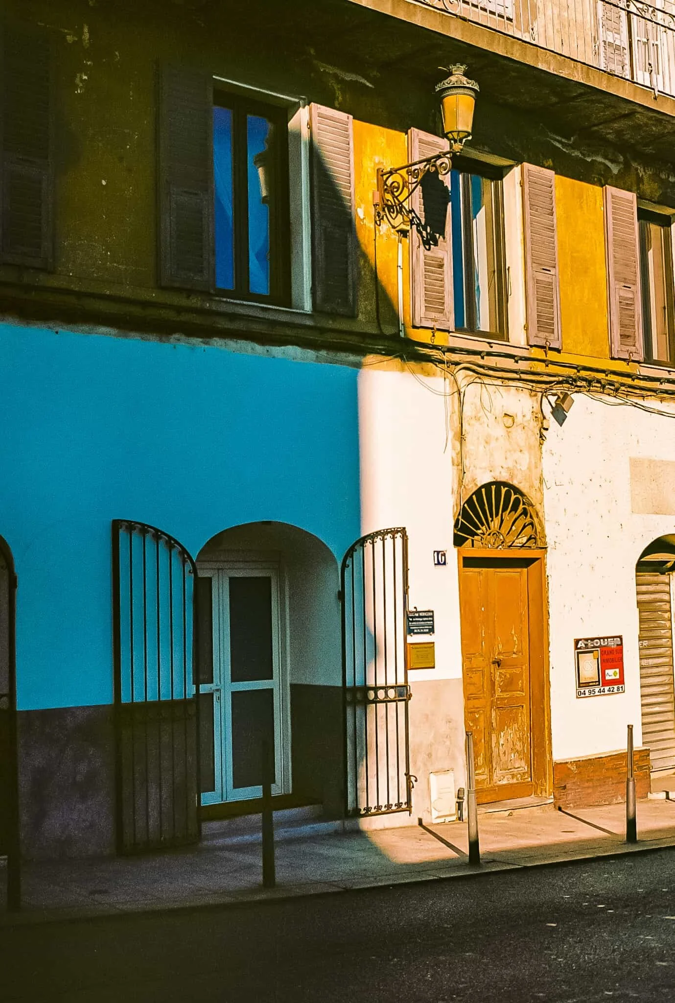 Shot on Kodak Ektar 100 with a Minolta X-7A