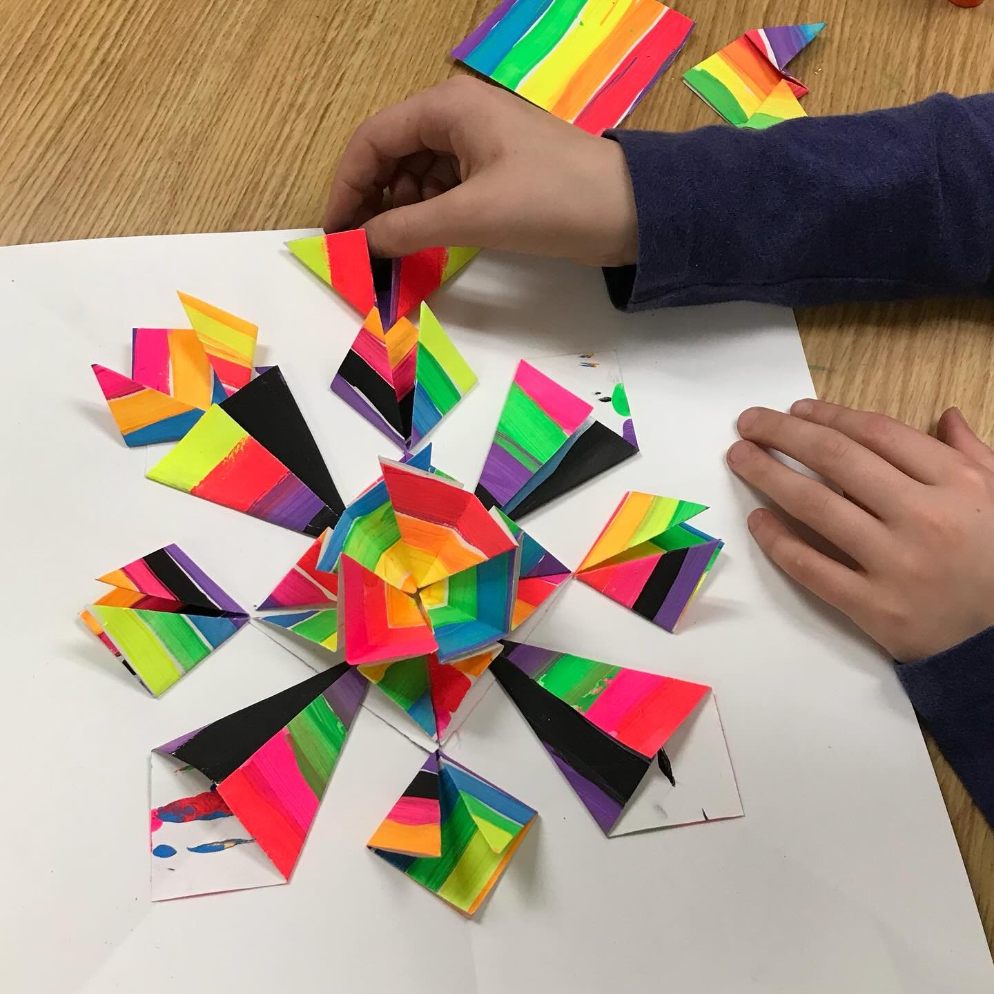 &ldquo;My students loved this activity as it&rsquo;s different from anything else we&rsquo;ve done! It was challenging yet engaging for all students. Amazing resource!&rdquo; Thank you for your reviews! 

Rainbow Sculptures inspired by Jen Stark in m