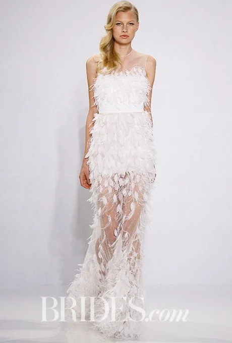 2016_bridescom-Runway-April-christian-siriano-for-kleinfeld-wedding-dresses-spring-2017-Large-christian-siriano-for-kleinfeld-wedding-dresses-spring-2017-018.jpg