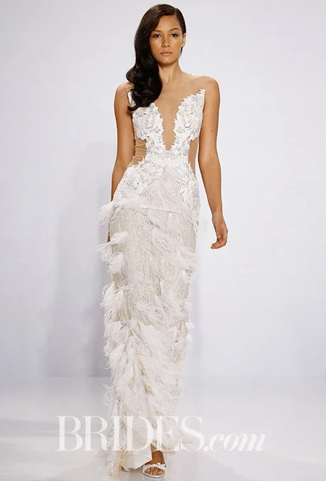 2016_bridescom-Runway-April-christian-siriano-for-kleinfeld-wedding-dresses-spring-2017-Large-christian-siriano-for-kleinfeld-wedding-dresses-spring-2017-020.jpg