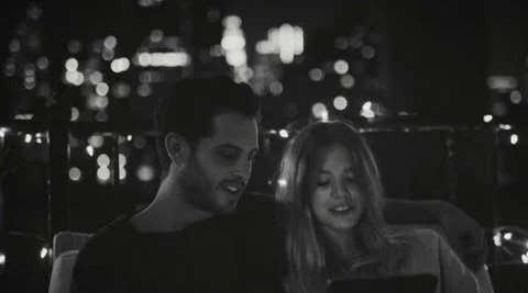 Opera Coast - iPad's perfect match