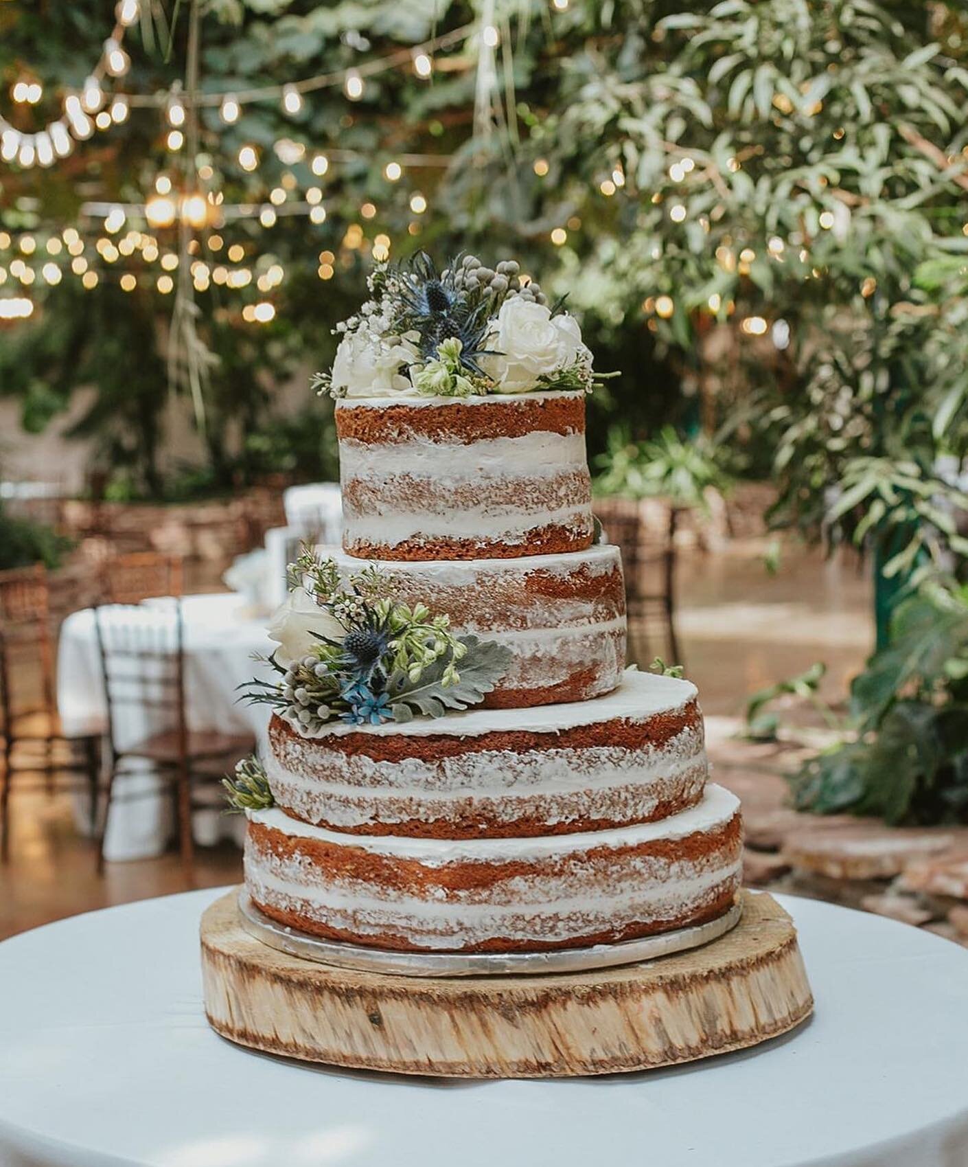 &ldquo;Today was so wonderful, even our cake was in tiers.&rdquo;

photo: @gracelundfilm 

#weddingcake #weddingcakeutah #weddingcaledesign
#utahwedding #utah #weddingvenue #receptionvenue #receptionvenueutah #weddingvenueutah #weddingvenueutahcounty