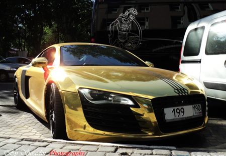 audir8.jpg
