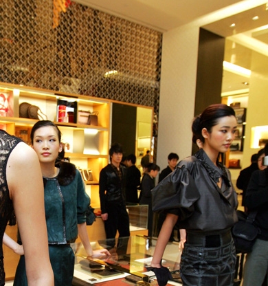 if-you-have-to-buy-a-present-for-a-chinese-millionaire-stick-to-louis-vuitton.jpg
