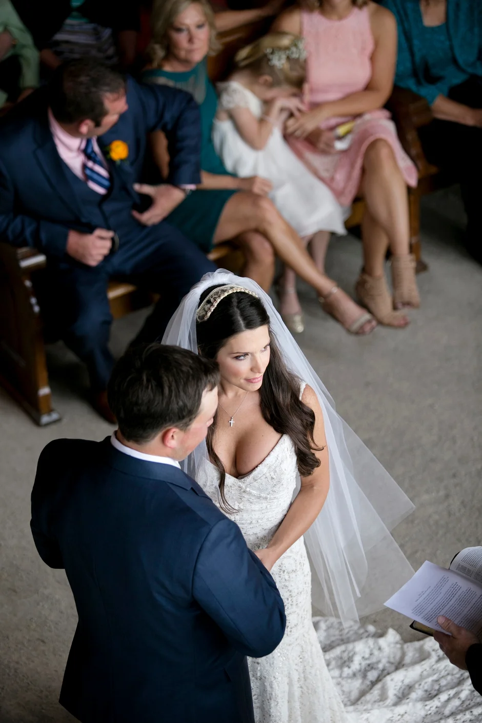 langley-farm-bourbon-wedding-spring-cream-bride-woodford-726