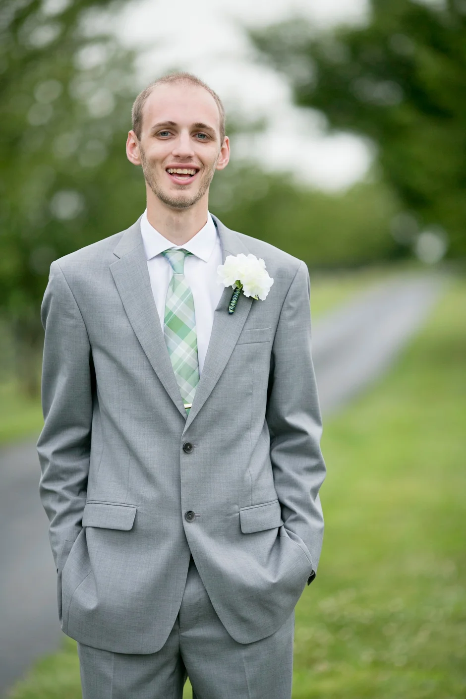 shelby-hills-farm-summer-kentucky-wedding-navy-green-058