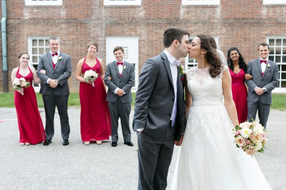 university-of-louisville-wedding-seelbach-020.jpg