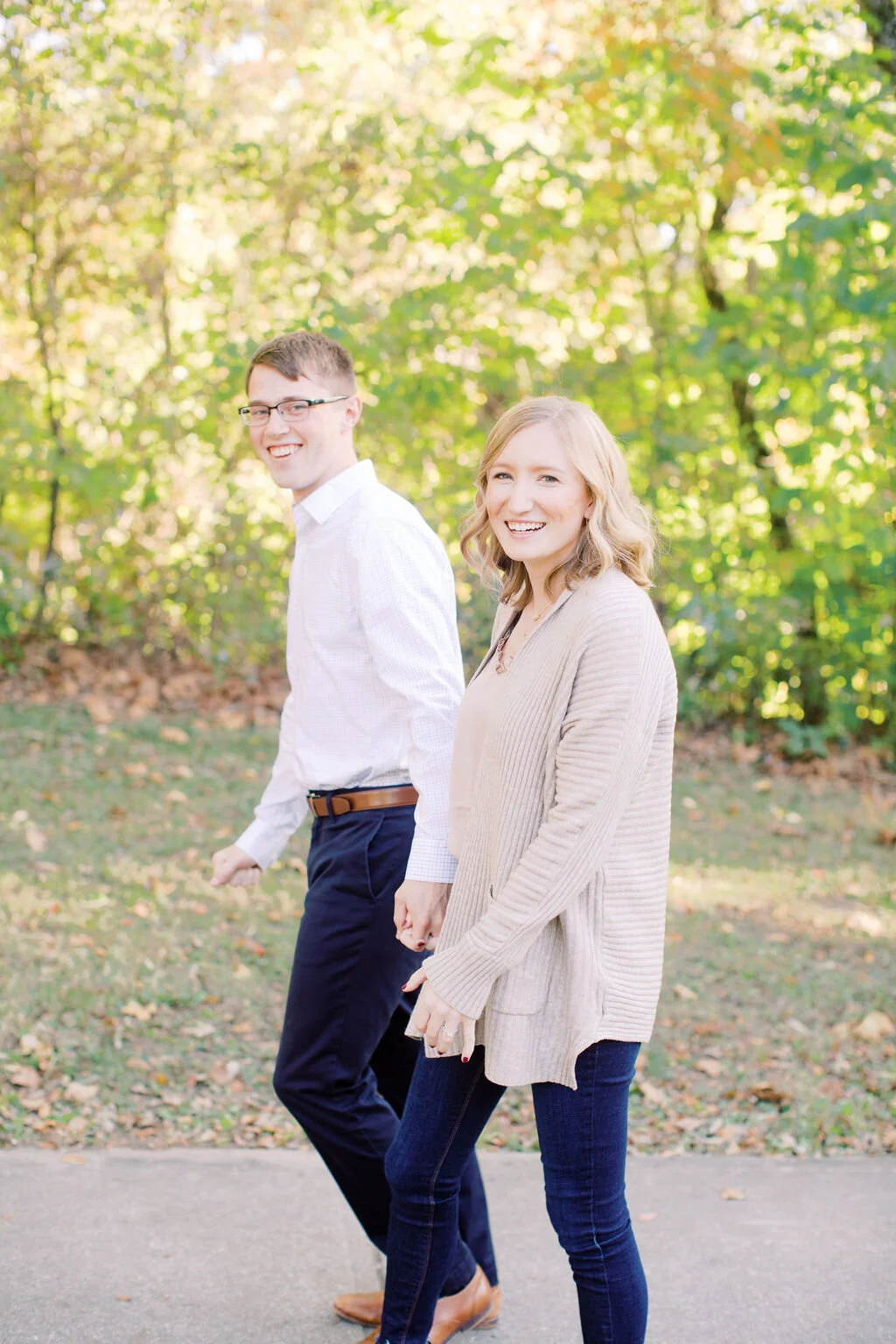 Cincinnati Outdoor Engagement Session Sarah And Brandon Samantha Joy