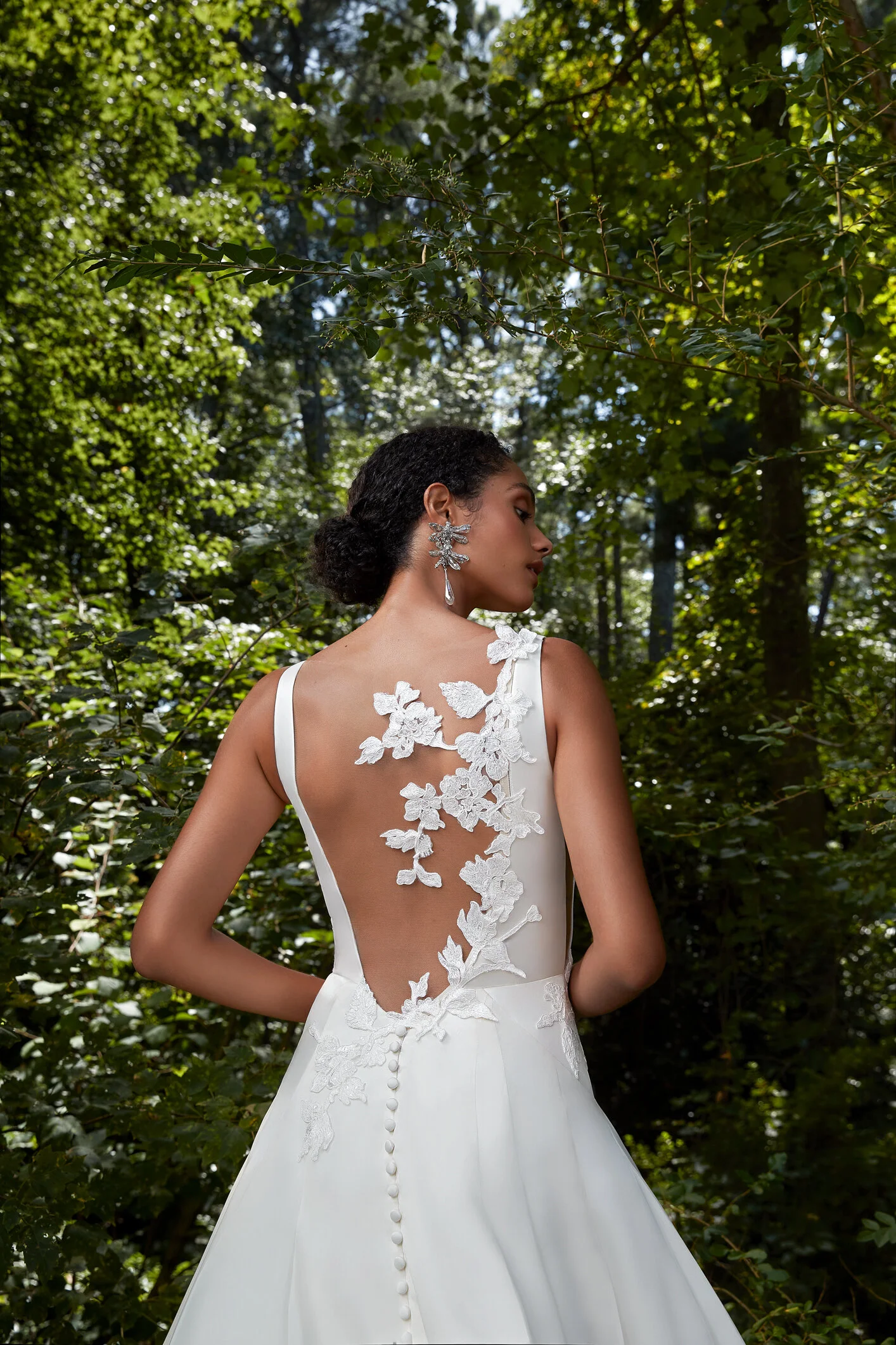 Why You Should Hire a Bridal Stylist 