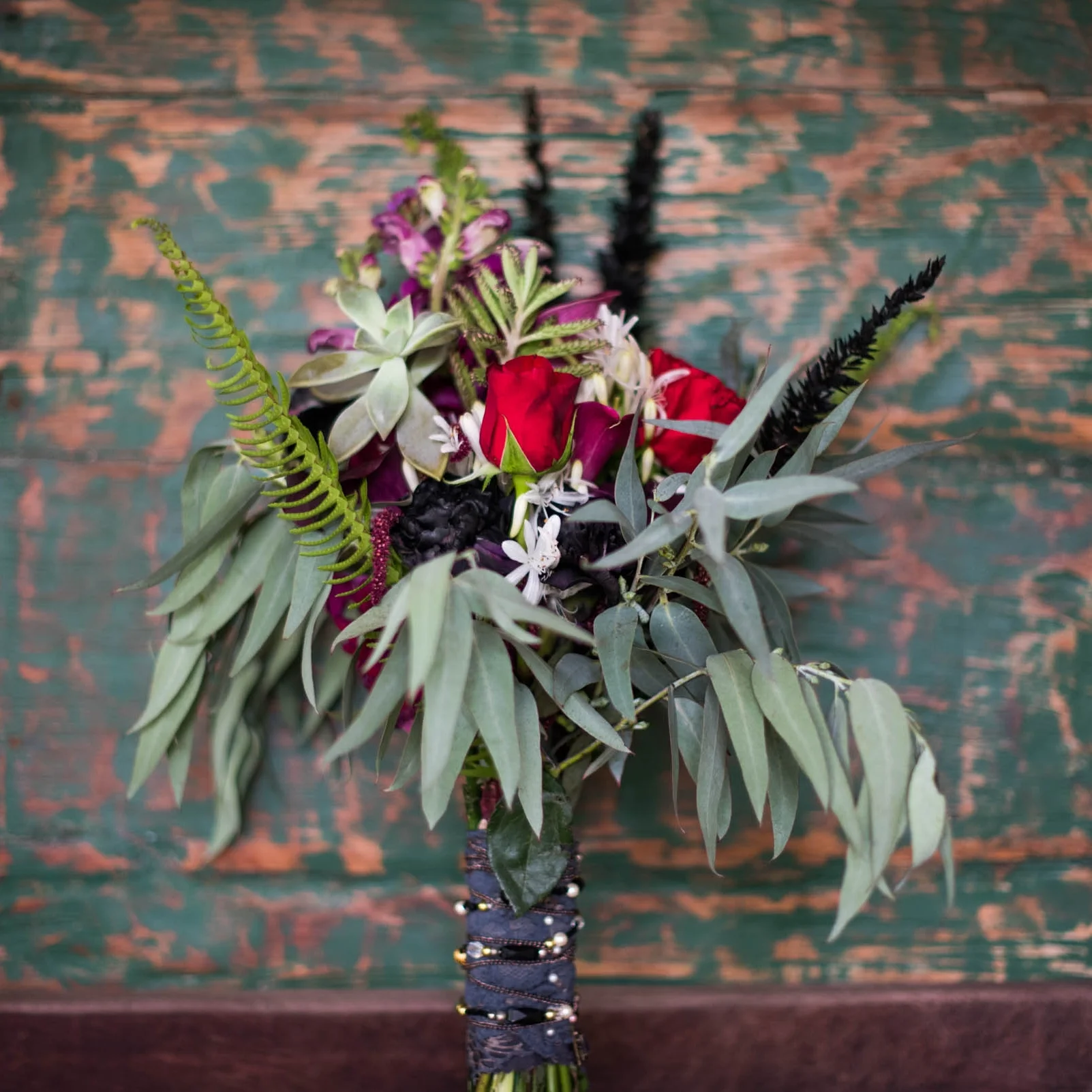 Simply_Rustic_Flowers_1.jpg