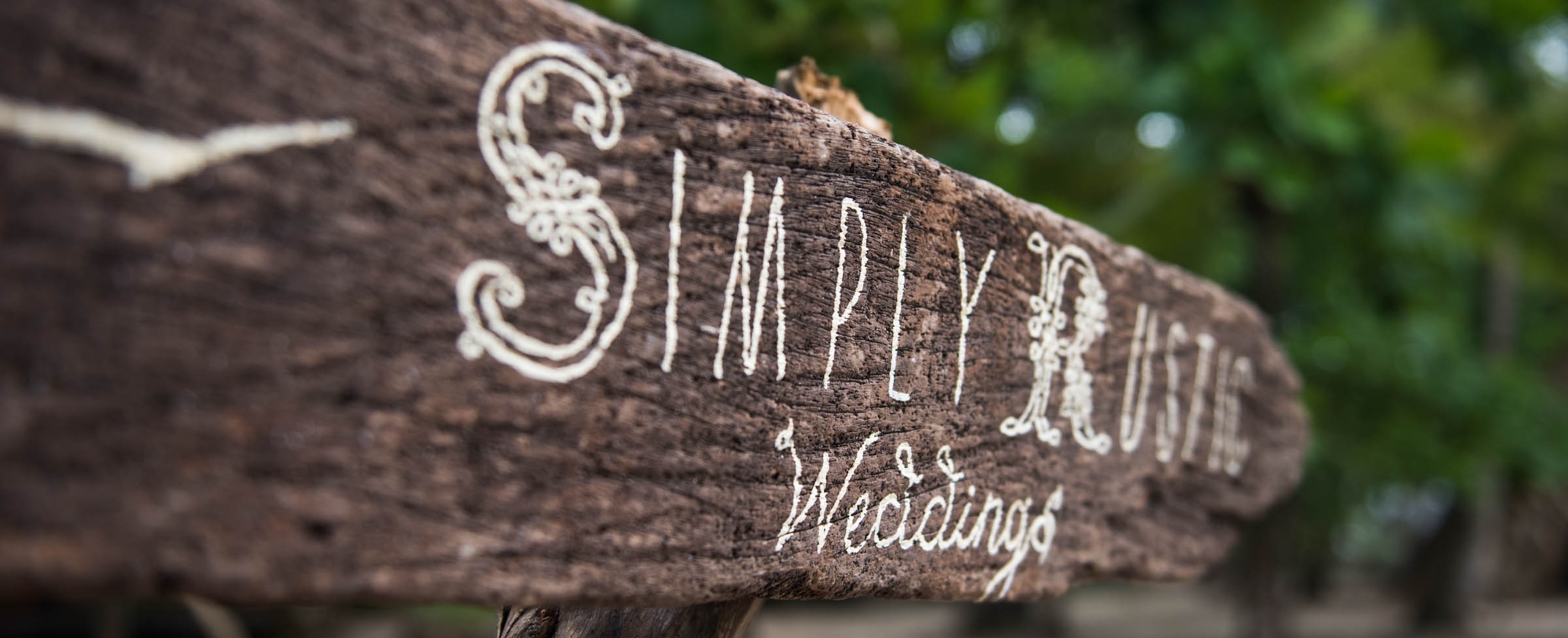 About_Simply_Rustic_1.jpg
