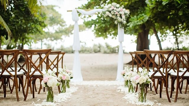 although we are &quot;simply rustic&quot; that doesn't define the weddings we create.  This elegant #weddingalter portrays our versatility.  Don't let a title define you. ⠀⠀⠀⠀⠀⠀⠀⠀⠀
⠀⠀⠀⠀⠀⠀⠀⠀⠀
#weddingdesign by @simplyrusticcostarica⠀⠀⠀⠀⠀⠀⠀⠀⠀
gorgeous 