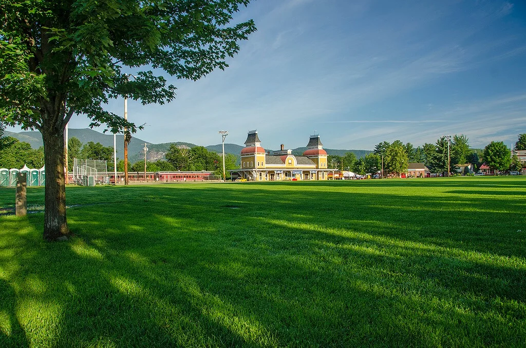 Schouler Park