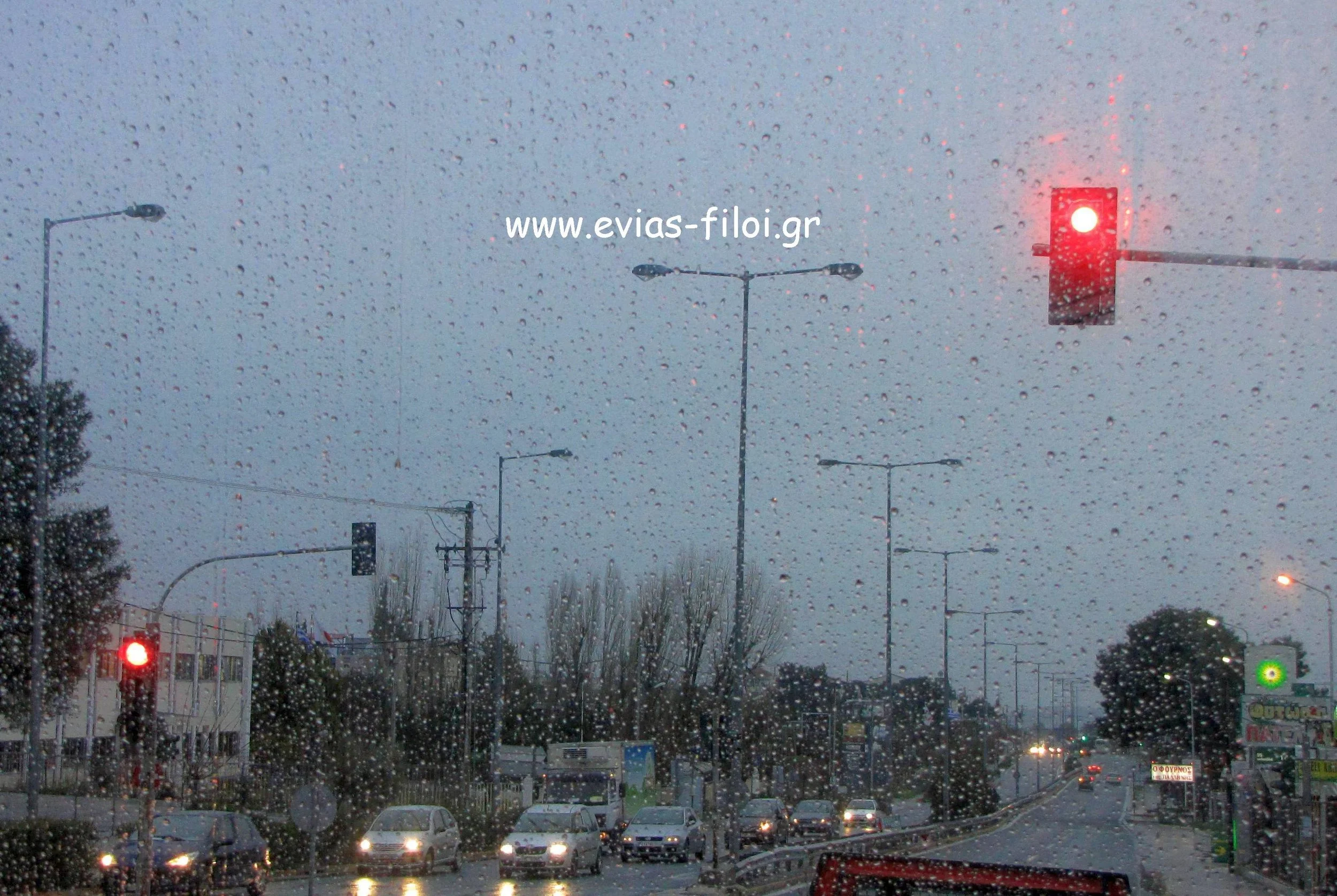 Έκτακτο δελτίο επιδείνωσης καιρού σε ισχύ..