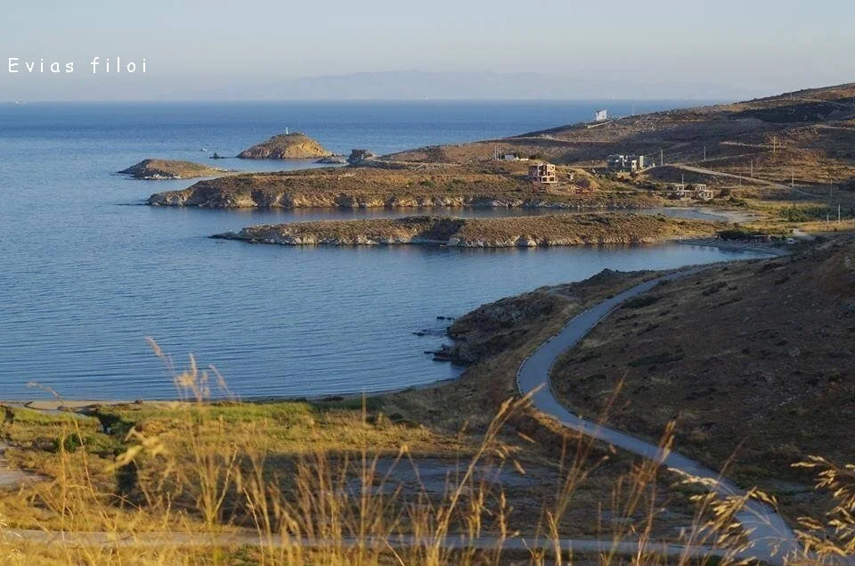 Παραλία Αγίας Παρασκευής Καρύστου