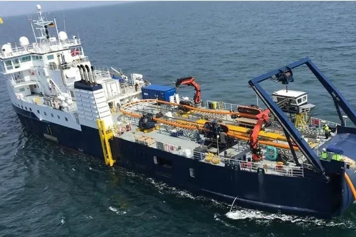 Υποθαλάσσιο καλώδιο Οπτικής Ίνας μεταξύ Εύβοιας και Σκύρου