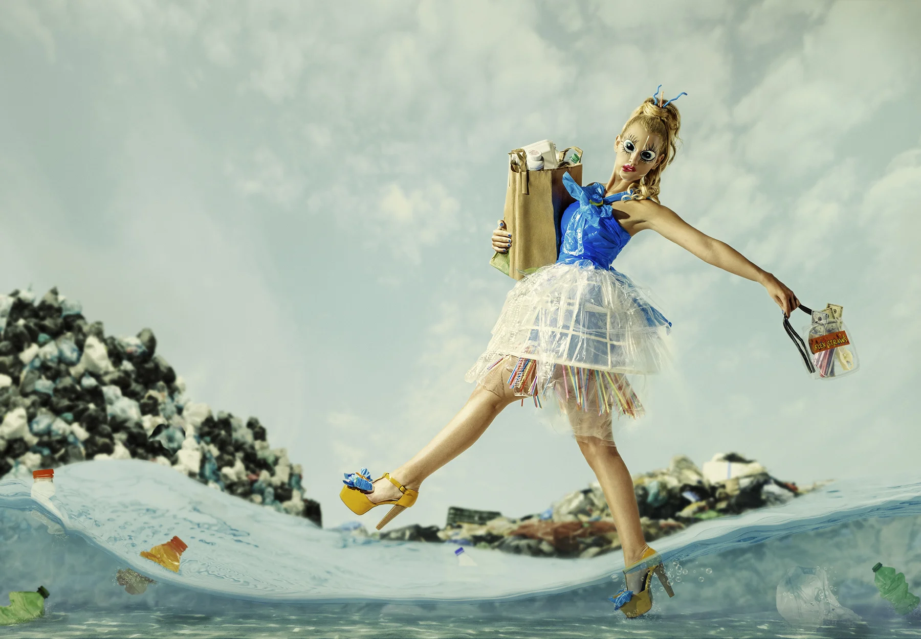 Ocean-Garbage-Suzannne_Rothmeyer.jpg