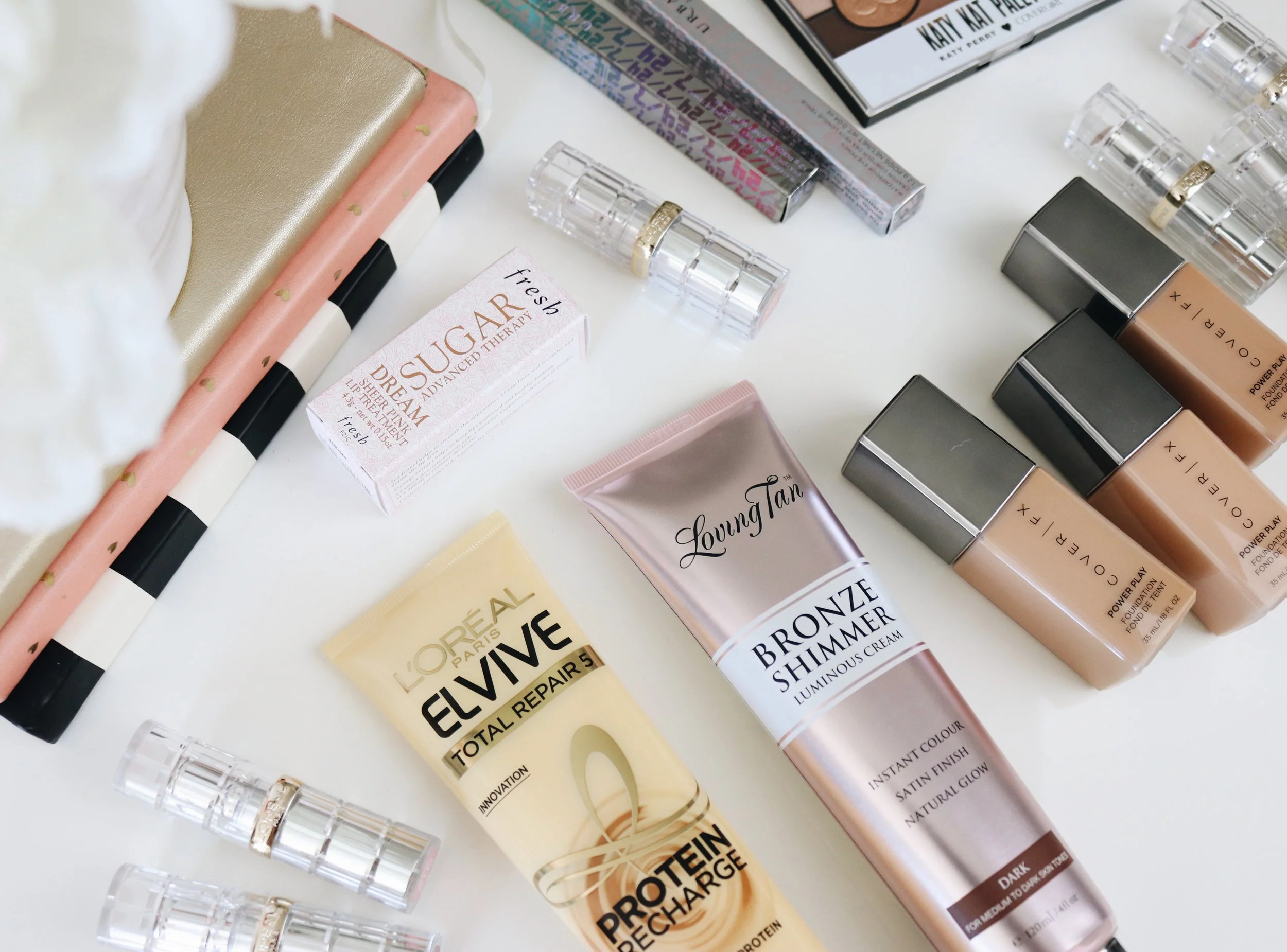 SUNDAY GIVEAWAY: 4.8.18