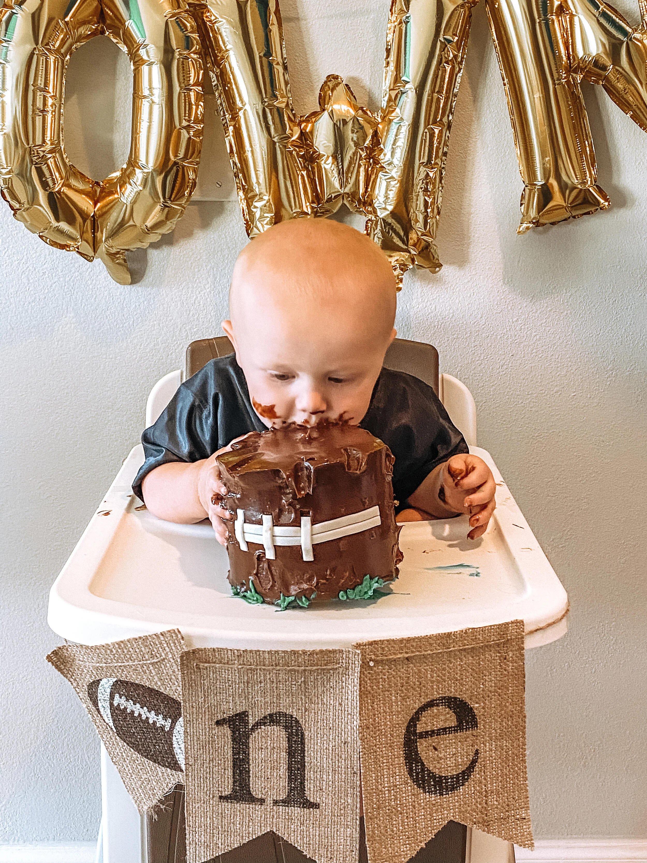first birthday party boy