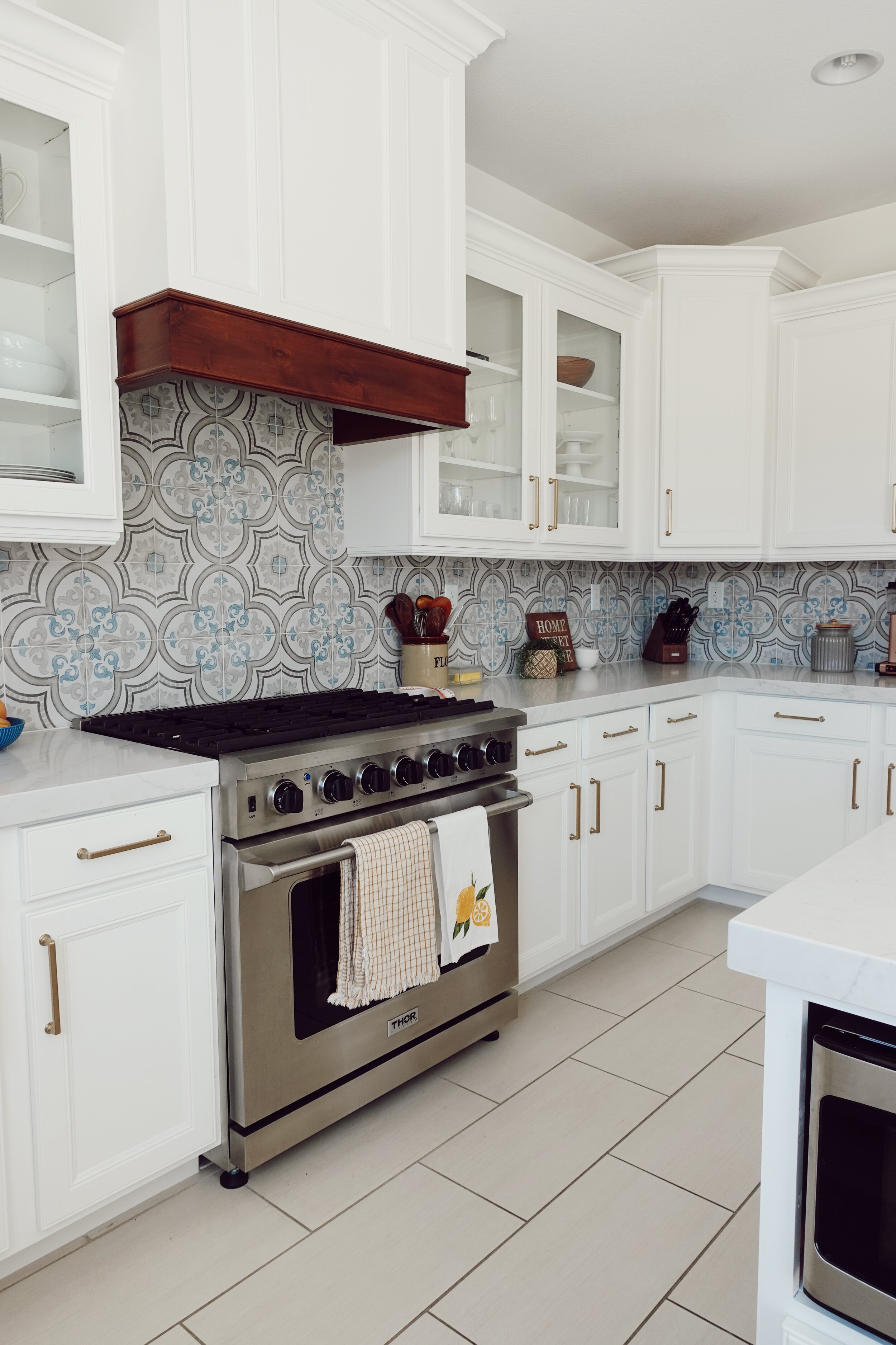 kitchen renovation & design