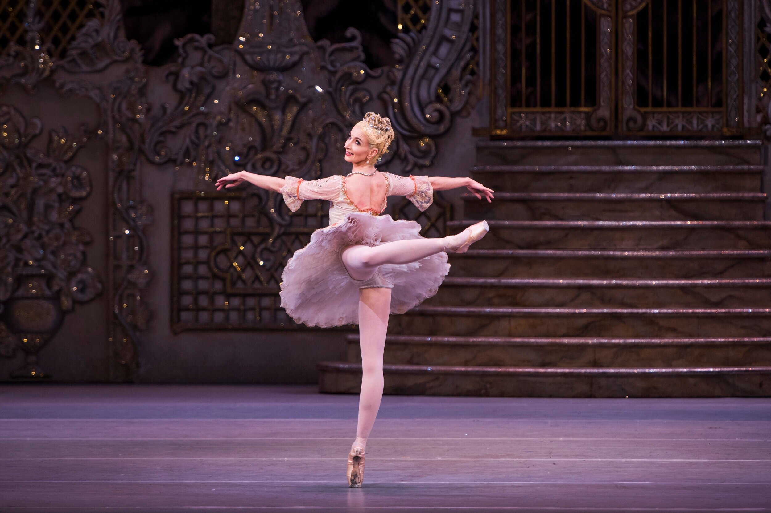 ROH+19-20_PRODUCTION+IMAGE_THE+NUTCRACKER_8.jpg