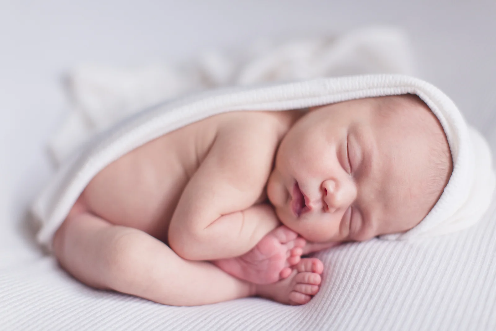 Izetta Newborn Photographer Lafayette Indiana-5.jpg