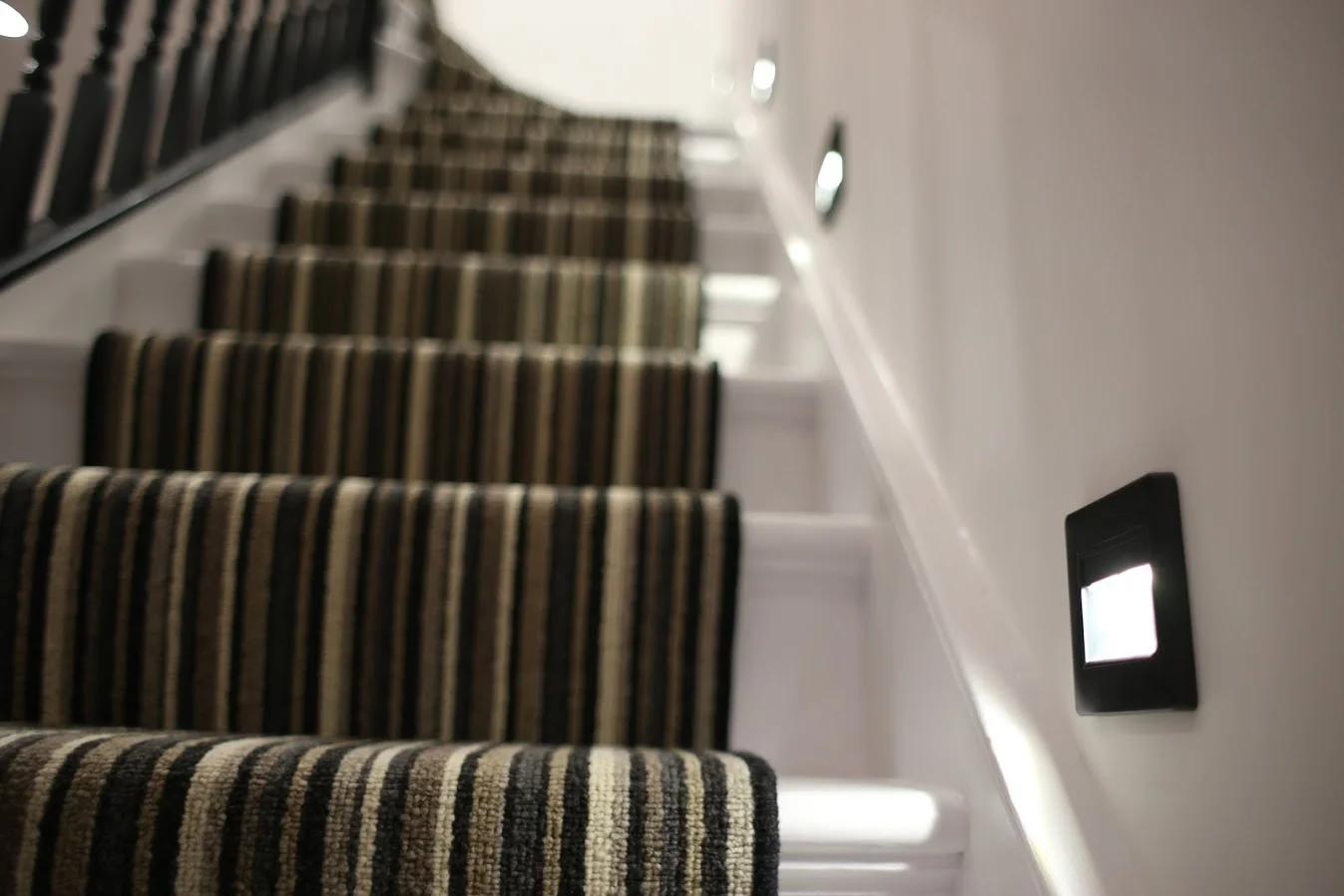 "Would highly recommend Chappell property services. The team were very honest, courteous, precise and efficient" - Customer in Wokingham, Berkshire