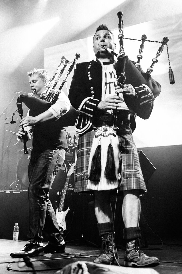 skerryvore-world-of-chances-album-launch-live-in-glasgow-photographed-by-kris-kesiak-03.jpg