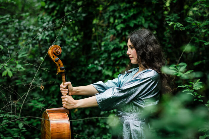 portrait-of-cellist-justyna-jablonska-photographed-by-kris-kesiak-in-edinburgh-05.jpg