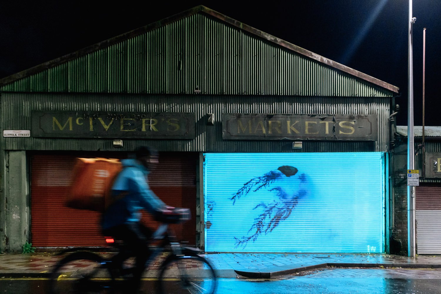 double-take-projections-with-artist-elizabeth-ogilive-by-kris-kesiak-in-glasgow-02.jpg