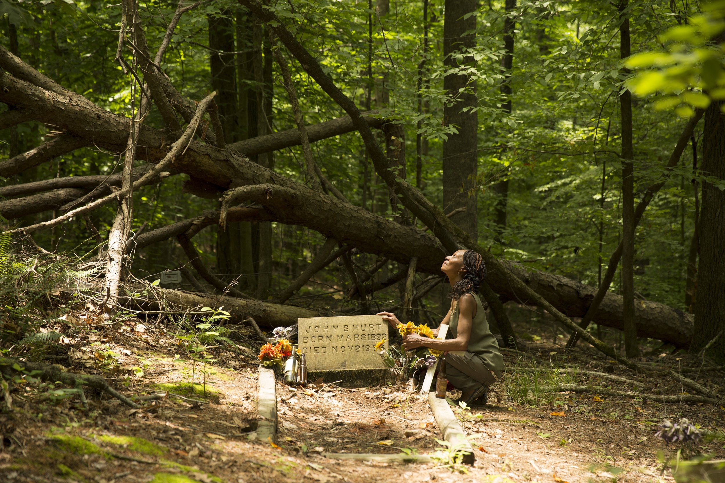  Mary Francis Hurt at the gravesite of her Grandfather, Mississippi John Hurt Avalon, Mississippi  ©2017 Lo-Max Records Ltd. 