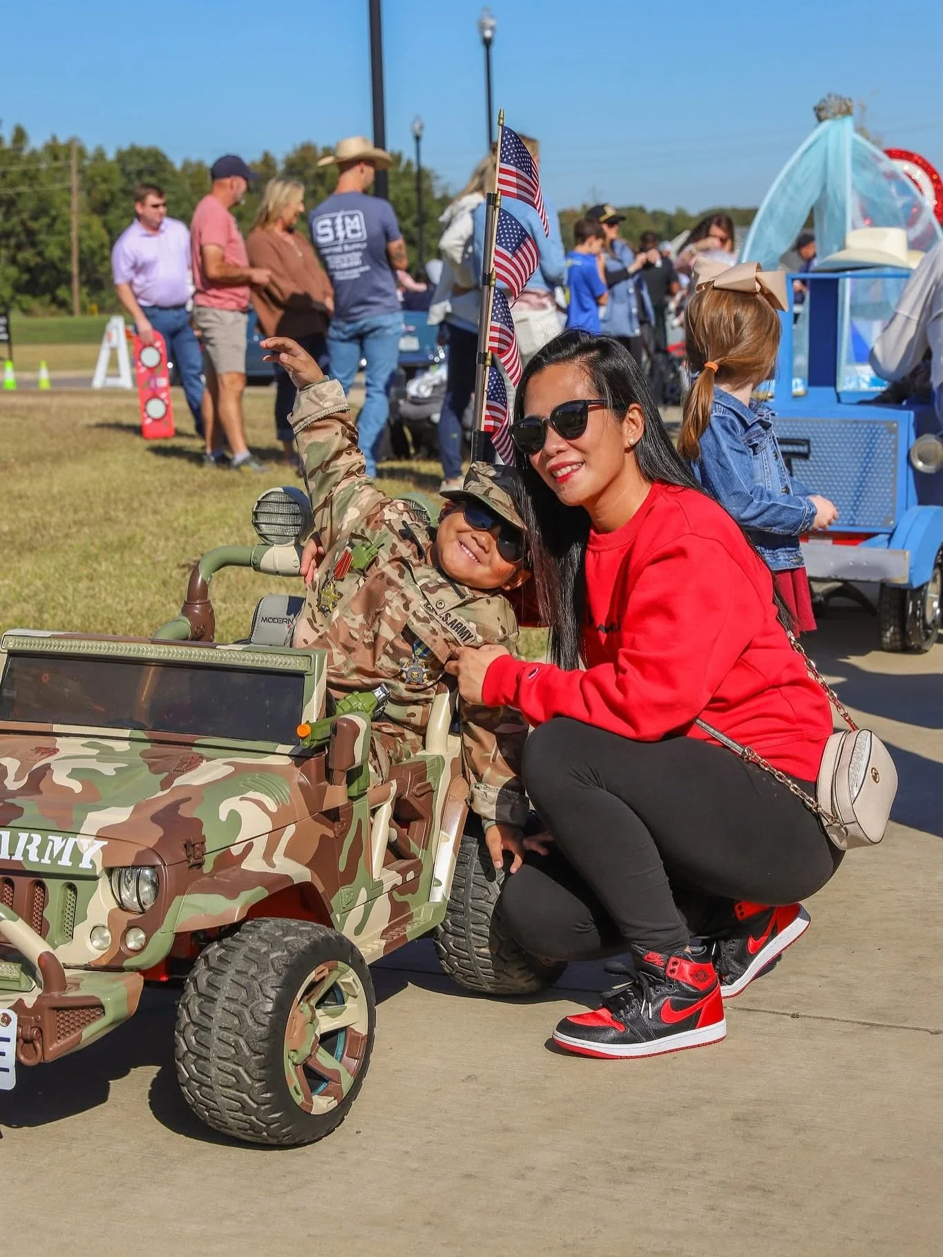 Cars for a Cause is in a little over ONE week! We hope you&rsquo;ll join us for the classic car show from 9:00am-1:00pm &amp; the kids car show at 10:30am! 🚗

KIDS CAR SHOW:
Free to enter!
Ages 6 &amp; below
Awards &amp; trophies given

CLASSIC CAR 